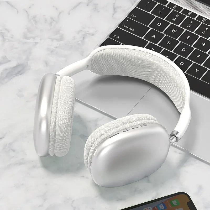 Bluetooth Noise Reduction Headset – designed for clear calls and immersive audio with a noise-reducing microphone. Features cushioned ear cups for comfort, deep bass, and seamless Bluetooth connectivity. Ideal for work, gaming, and travel.