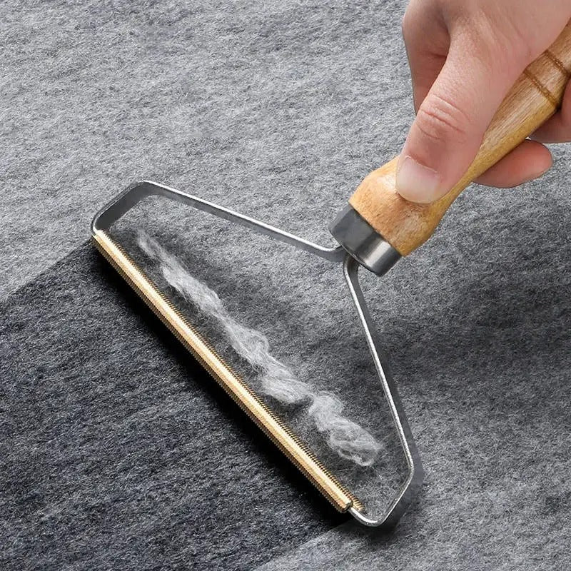 Portable Lint and Pet Hair Removing Tool